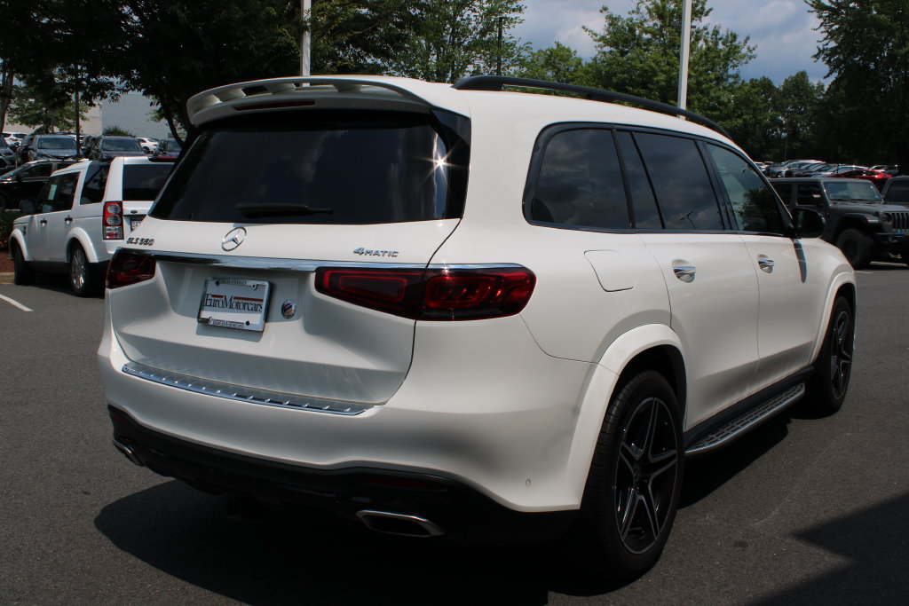 Used 2023 Mercedes-Benz GLS 580 4MATIC image 4
