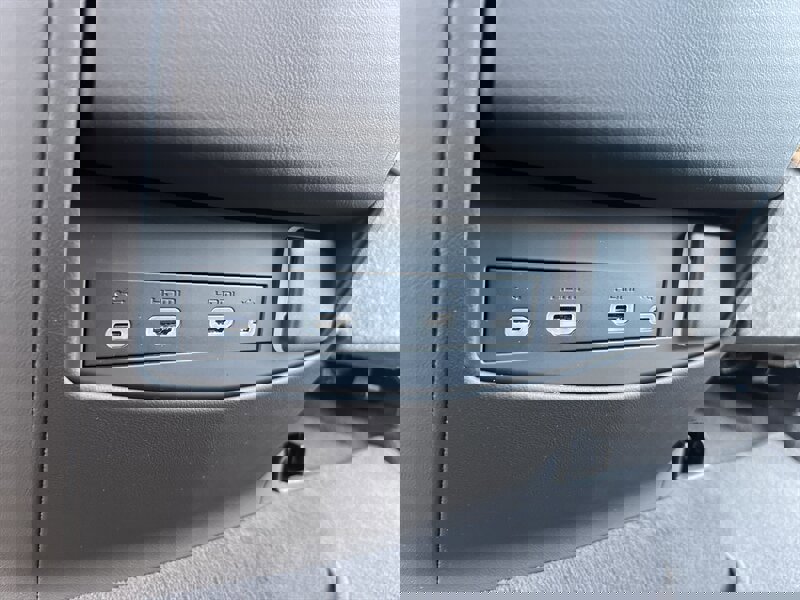 Used 2021 Cadillac Escalade ESV Premium Luxury w/ Driver Assist Tech Package image 32