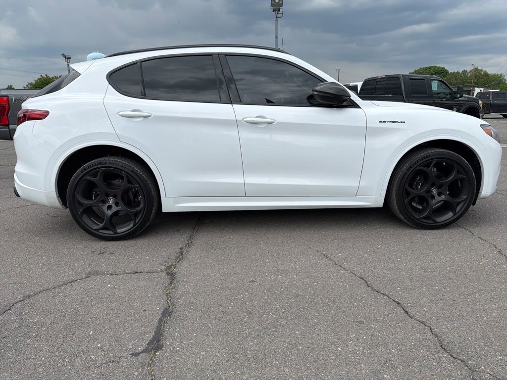 Used 2023 Alfa Romeo Stelvio Estrema
