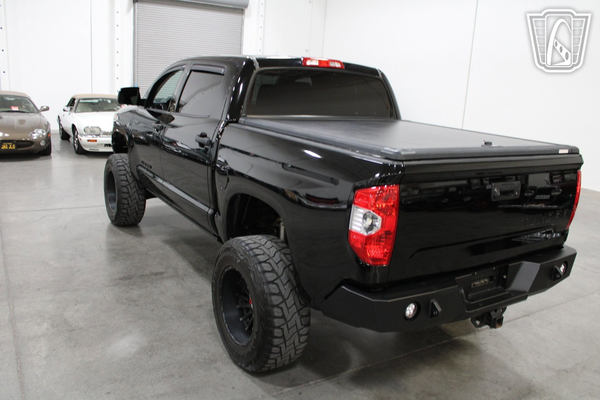 Used 2014 Toyota Tundra SR5 w/ TRD Off Road Package AWD/4WD image 8