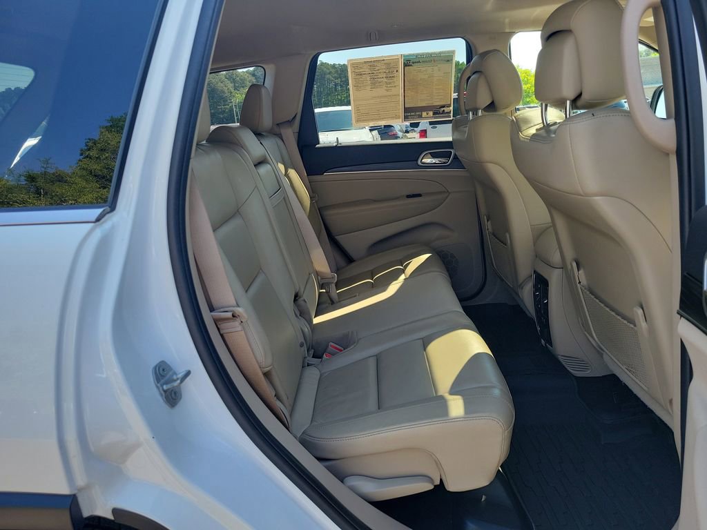 Used 2021 Jeep Grand Cherokee Limited AWD/4WD image 37