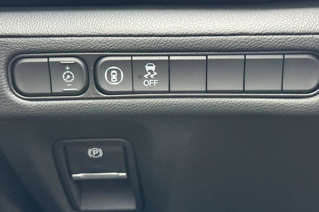 Certified 2025 Acura MDX FWD image 35