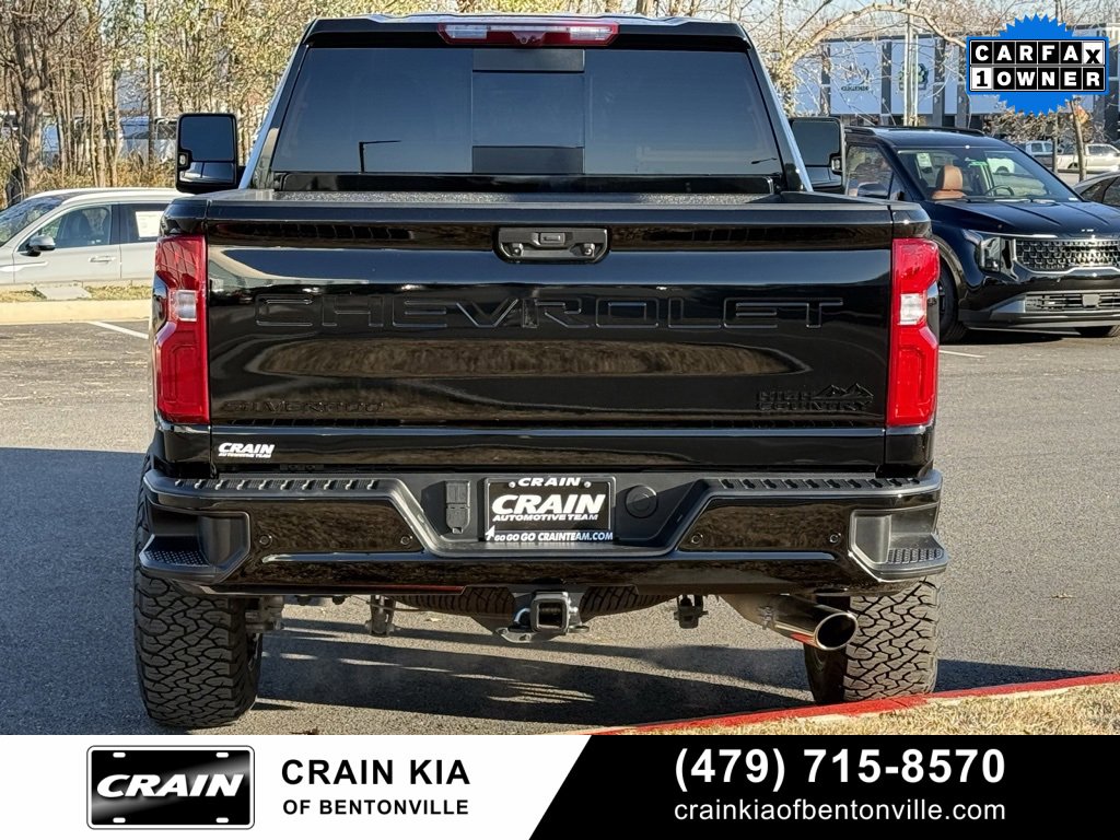 Used 2024 Chevrolet Silverado 2500 High Country w/ Midnight Edition image 6