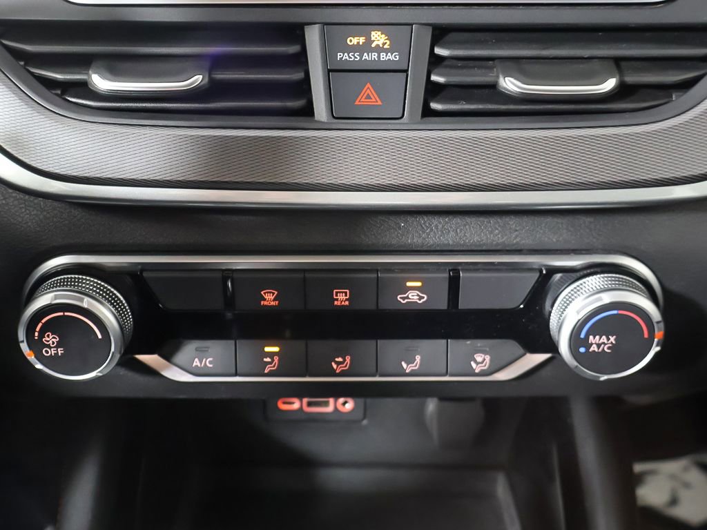 Used 2024 Nissan Altima 2.5 SR image 40