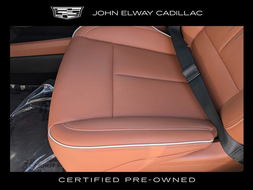 Certified 2025 Cadillac Optiq Sport 2 AWD/4WD image 13
