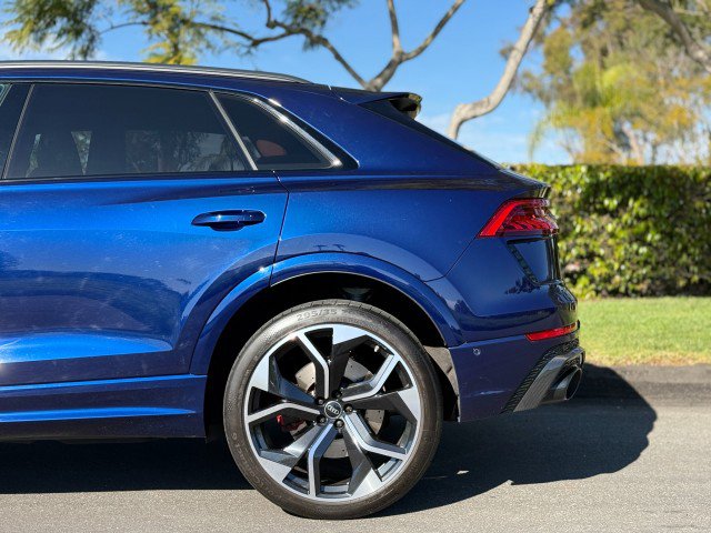 Used 2024 Audi RS Q8 image 4