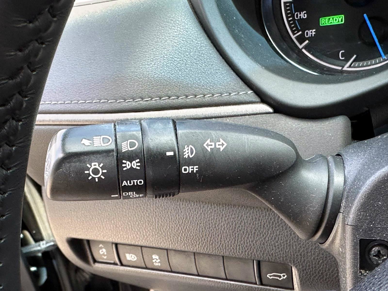 Used 2024 Toyota Venza Nightshade AWD/4WD image 33