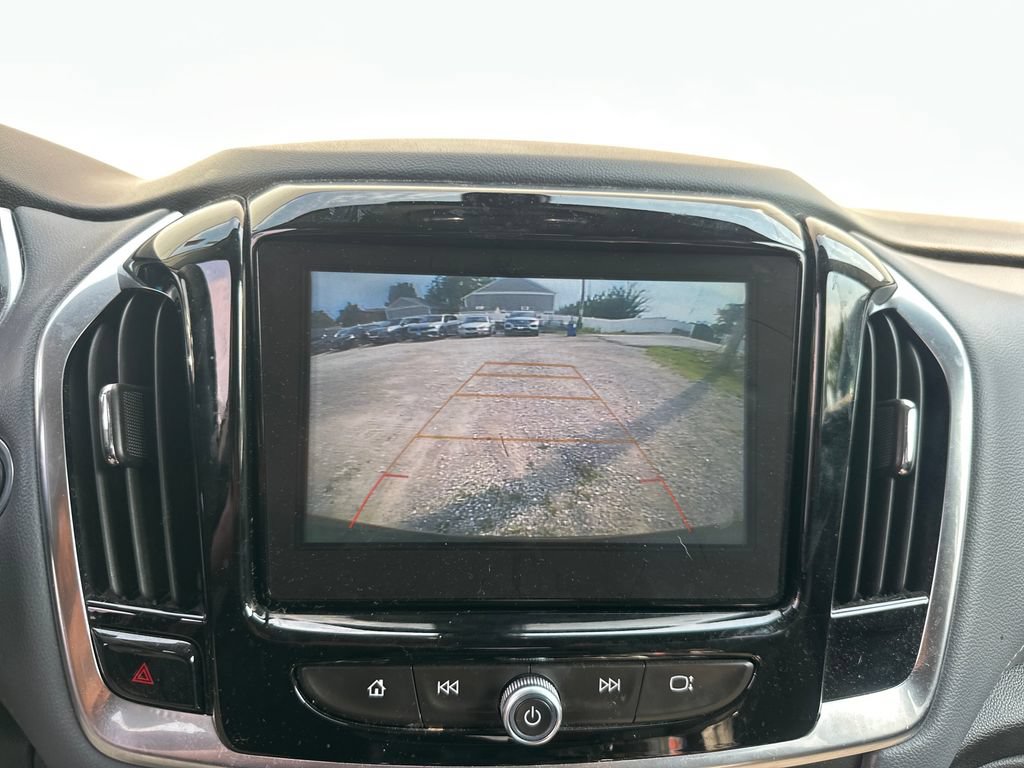 Used 2018 Chevrolet Traverse LT AWD/4WD image 18