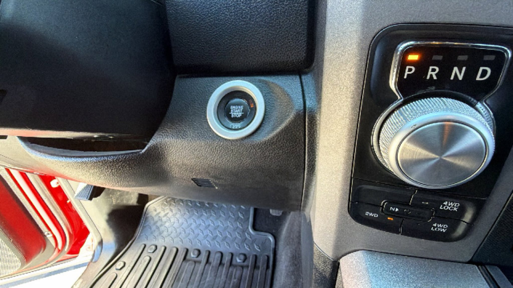 Used 2017 RAM 1500 Rebel w/ Luxury Group image 17