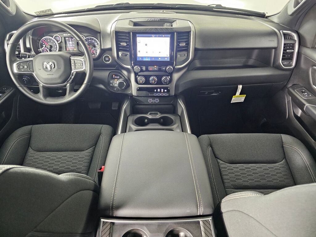 New 2026 RAM 1500 Big Horn w/ Sport Appearance Package AWD/4WD image 19