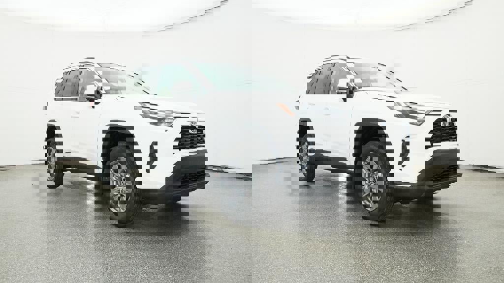 New 2025 Toyota RAV4 XLE image 29