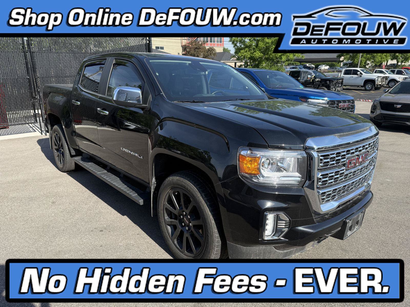 Used 2022 GMC Canyon Denali w/ Denali Black Edition Package AWD/4WD image 1
