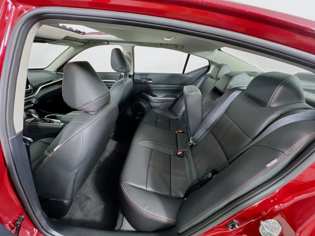New 2025 Nissan Altima 2.5 SR w/ SR Premium Package image 22