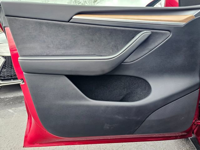 Used 2024 Tesla Model Y Performance image 20