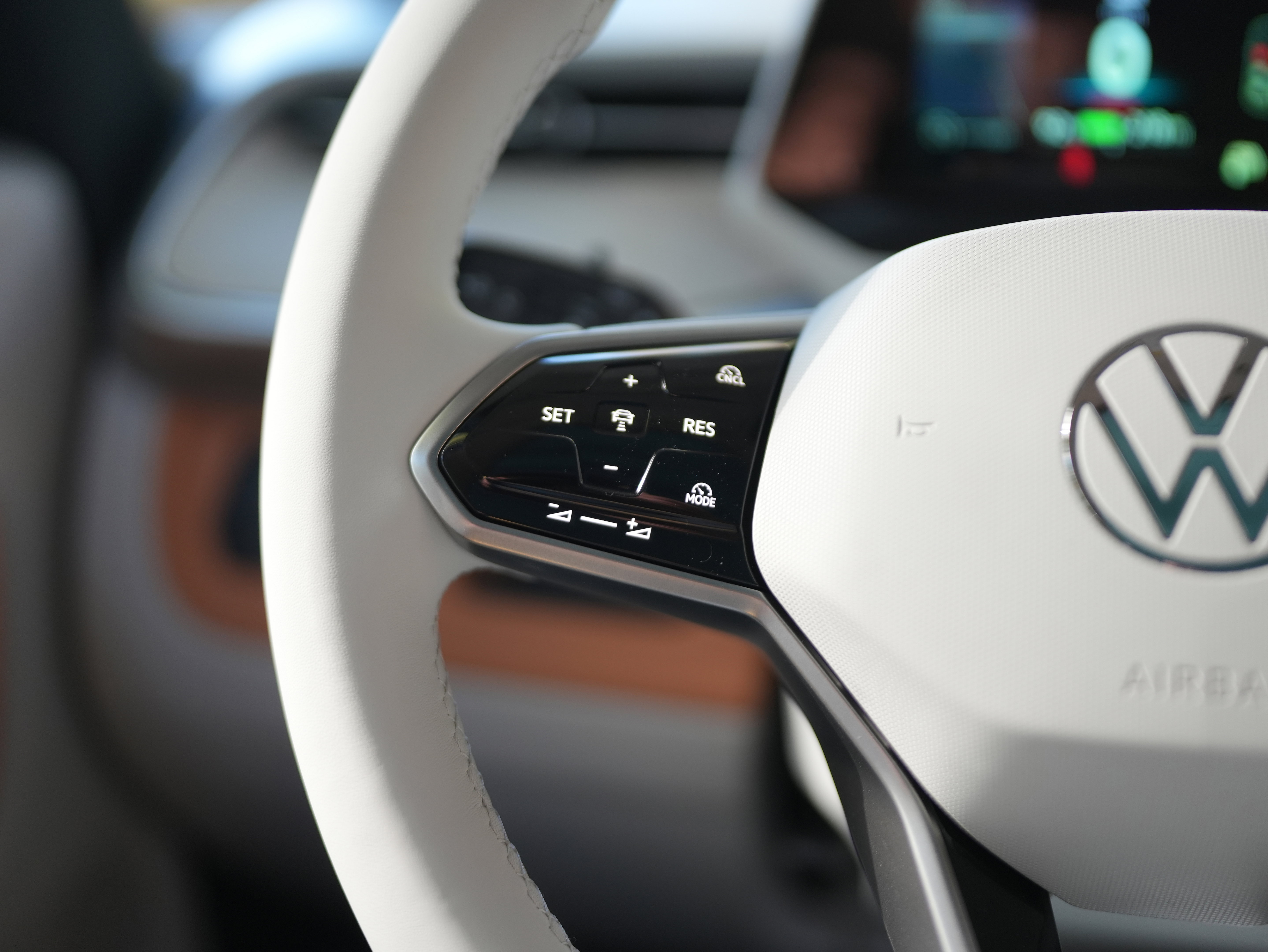 New 2025 Volkswagen ID. Buzz Pro S Plus image 18