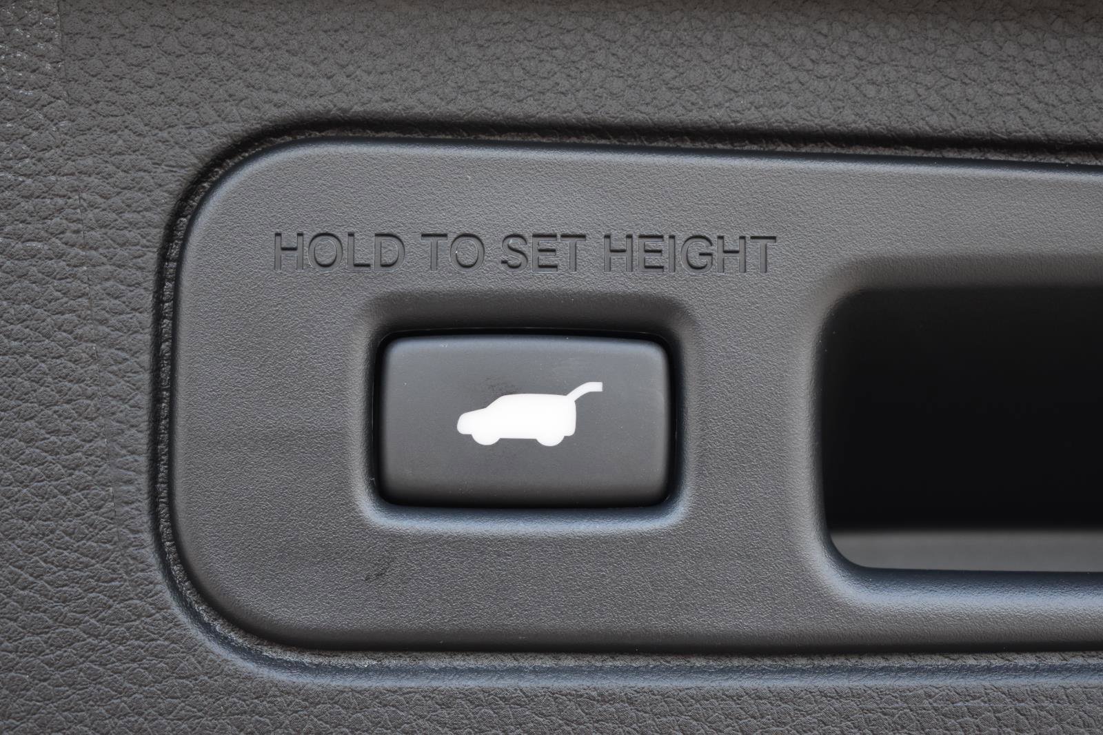 New 2025 Honda Pilot EX-L image 17