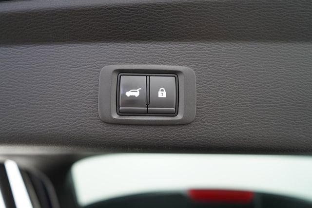 Used 2023 Mitsubishi Outlander SE image 65