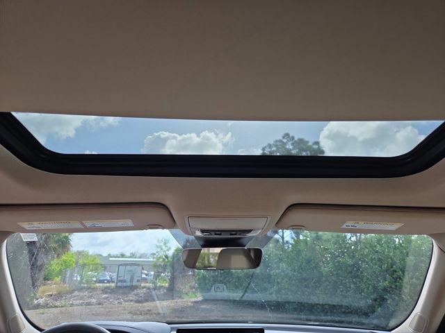 Used 2022 Acura MDX SH-AWD w/ Advance Package image 13