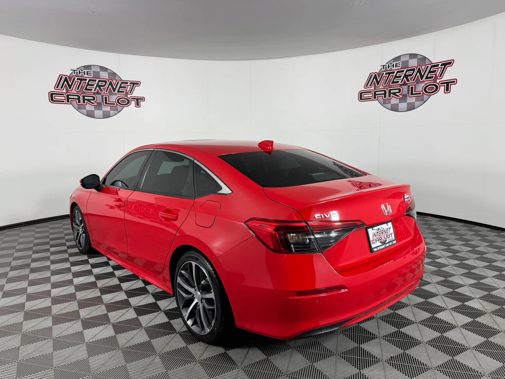 Used 2022 Honda Civic Touring image 5