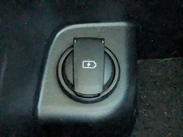 Certified 2022 Kia Telluride EX w/ EX Premium Package AWD/4WD image 35