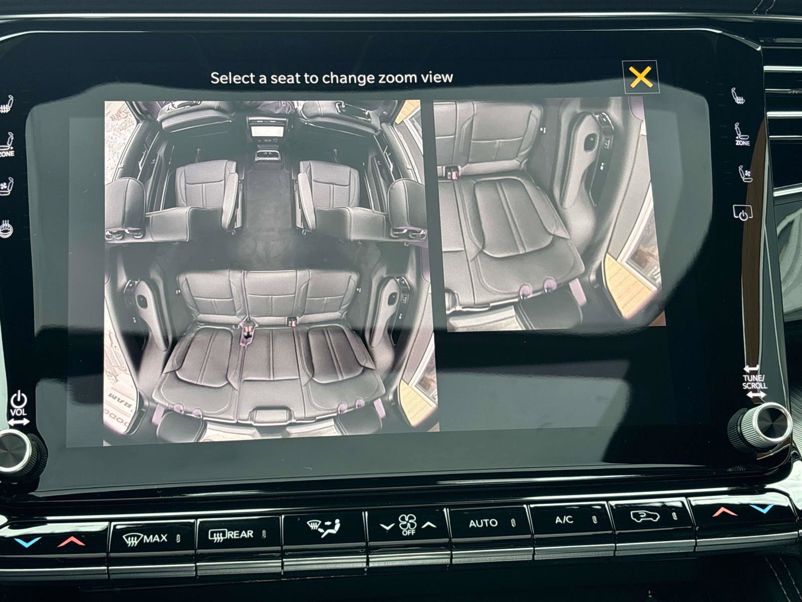 New 2026 Jeep Grand Wagoneer Summit w/ Premium Group III image 20