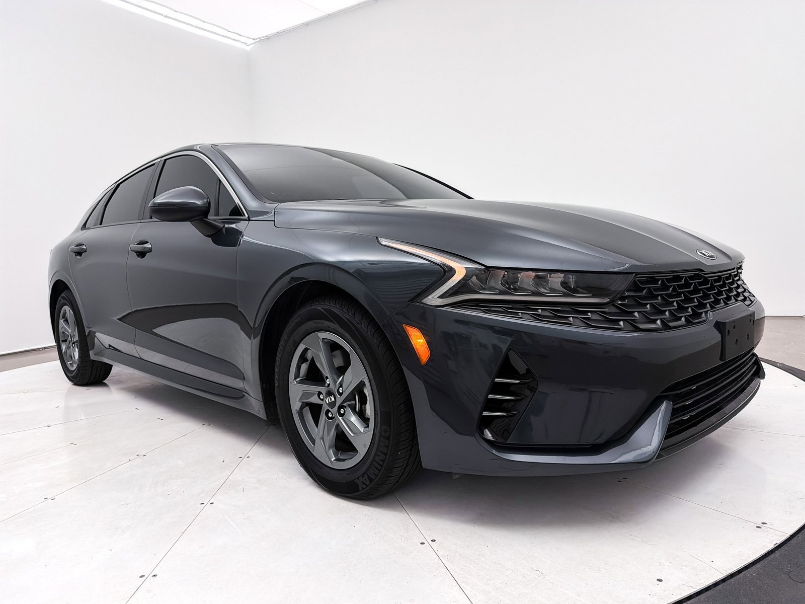 Used 2021 Kia K5 LXS image 9