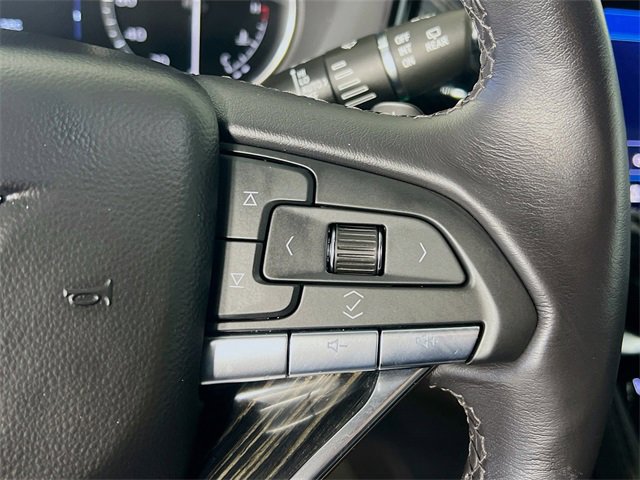 Used 2024 Cadillac XT6 Premium Luxury image 17