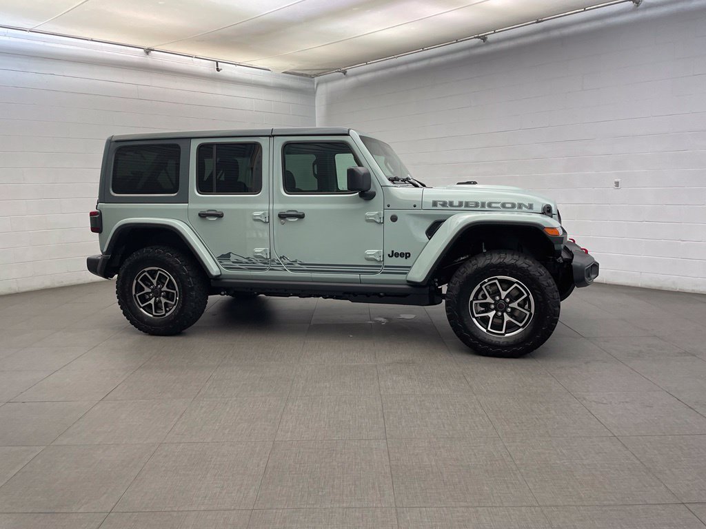 New 2026 Jeep Wrangler Unlimited Rubicon w/ Rockslide Package AWD/4WD image 2