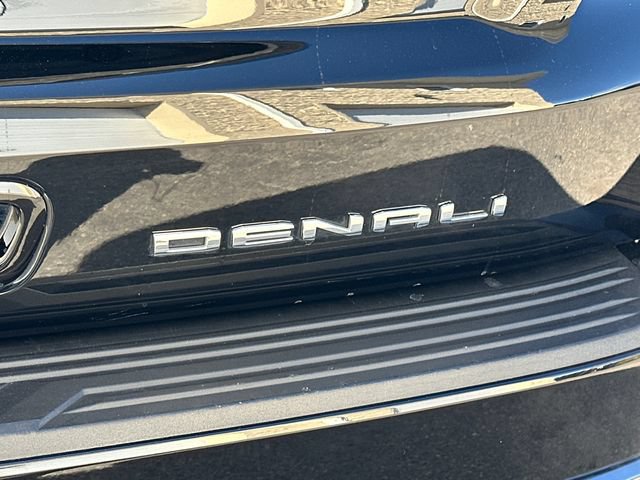 Certified 2024 GMC Yukon Denali Ultimate AWD/4WD image 12
