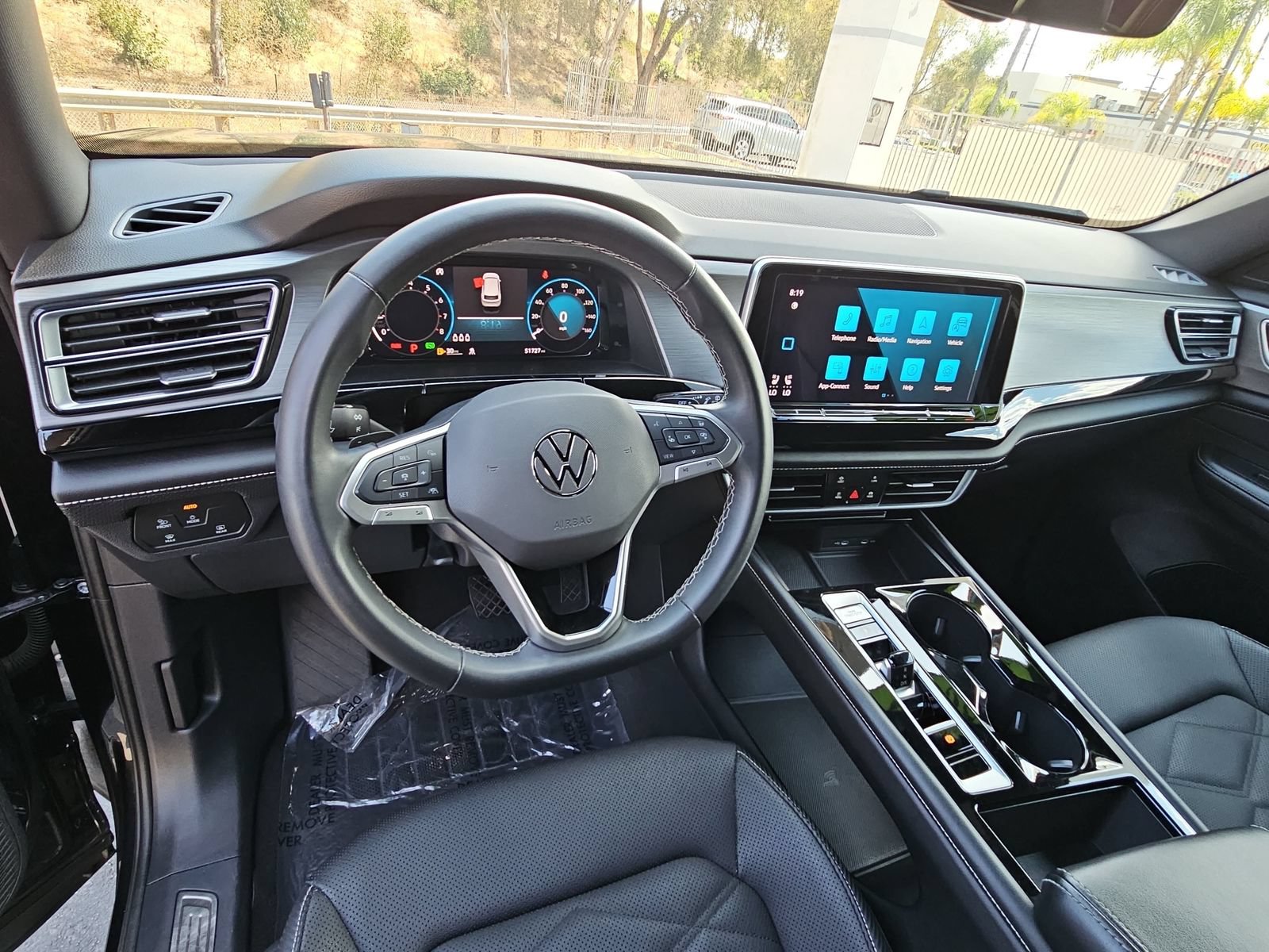 Used 2024 Volkswagen Atlas Cross Sport SE AWD/4WD image 16