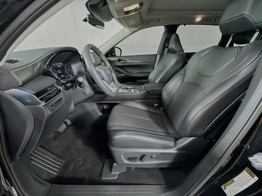 Certified 2026 INFINITI QX60 Luxe w/ Cargo Package image 26