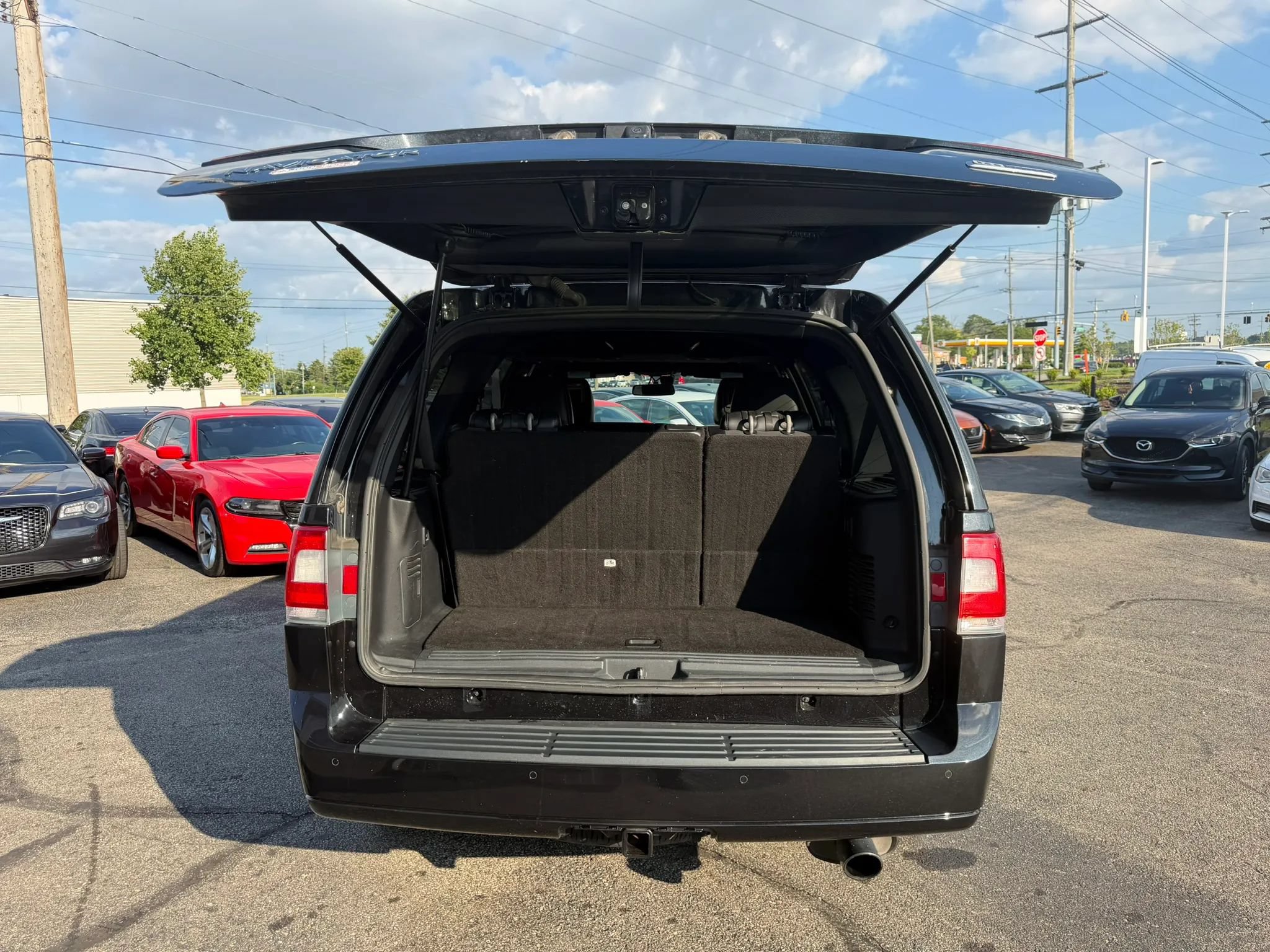 Used 2015 Lincoln Navigator 4WD image 35