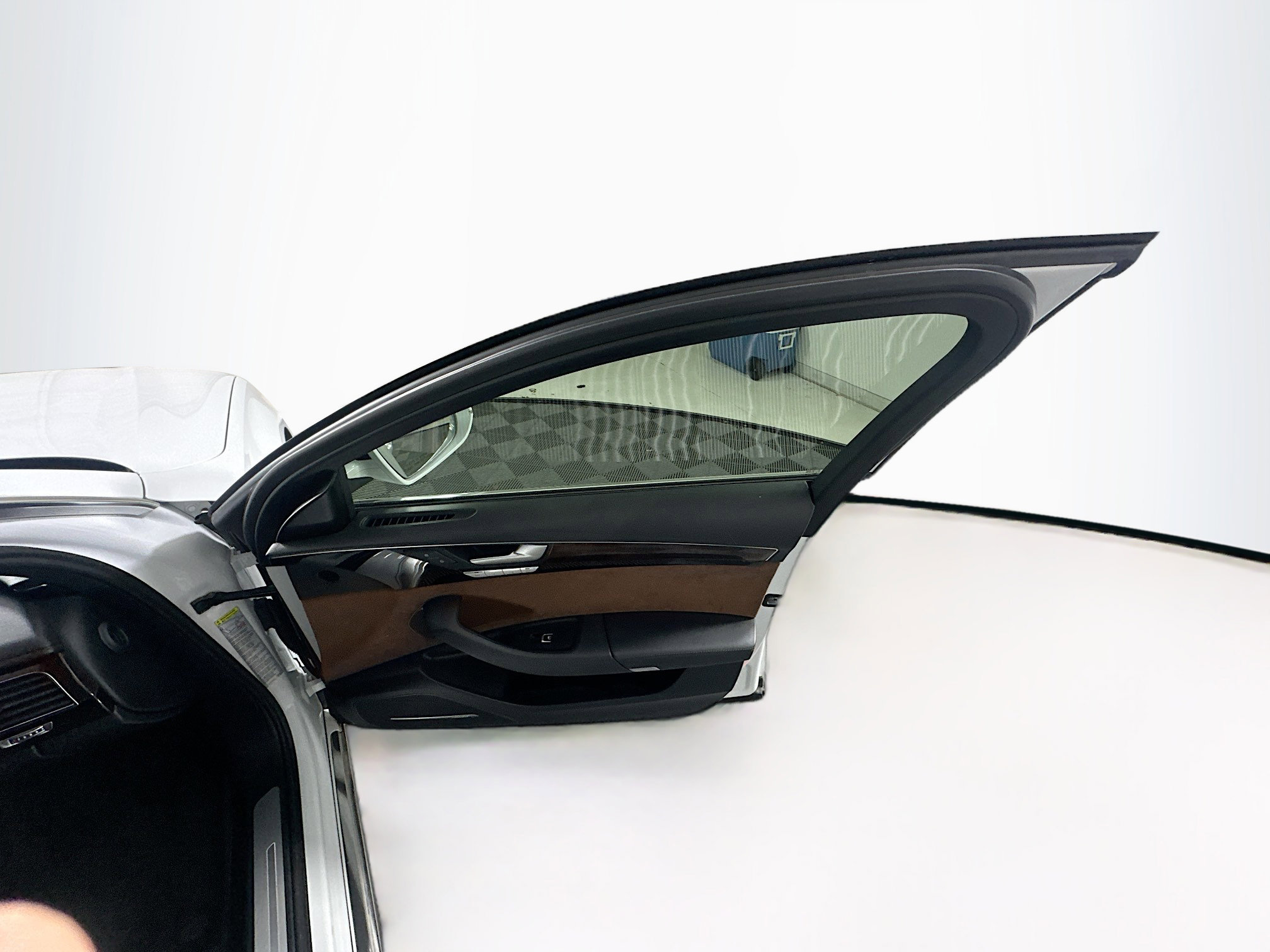 Used 2014 Audi A8 L TDI AWD/4WD image 33