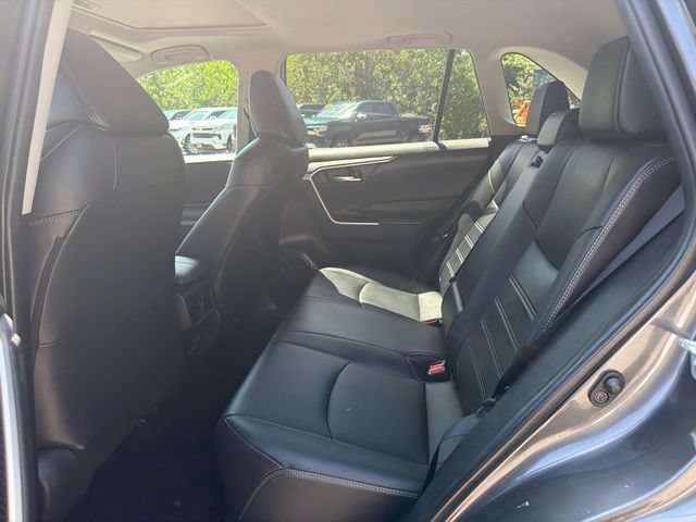 Used 2020 Toyota RAV4 XLE Premium AWD/4WD image 17
