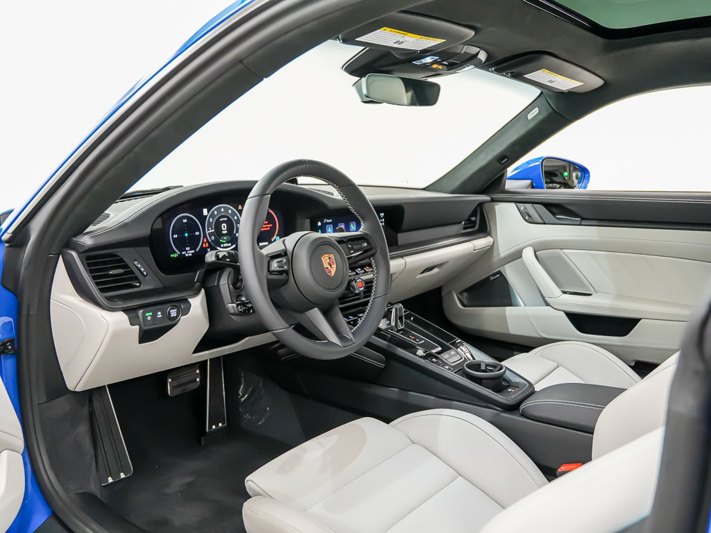 New 2026 Porsche 911 Carrera GTS RWD image 4