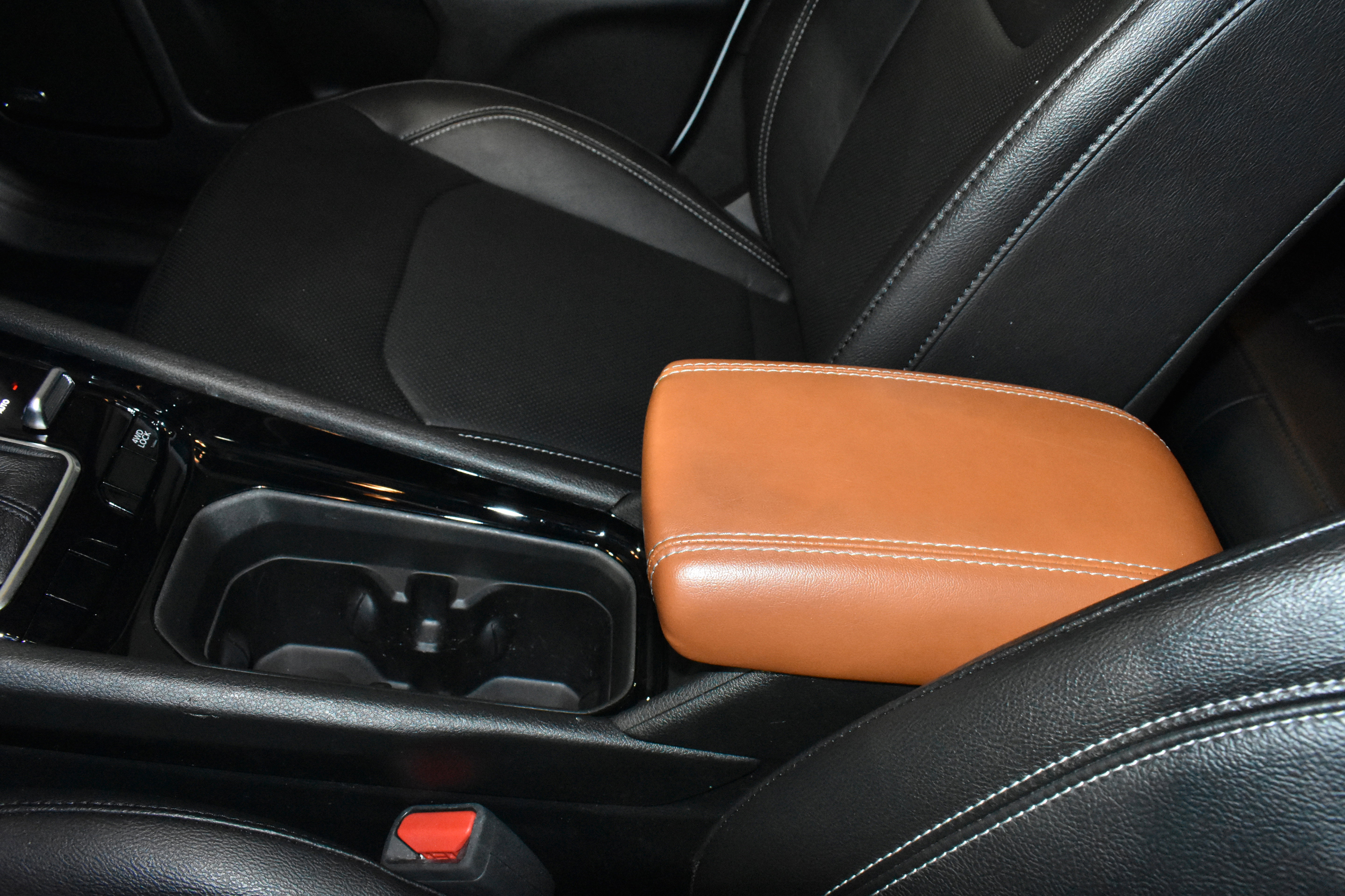 Used 2025 Jeep Compass Limited w/ Elite Group image 22