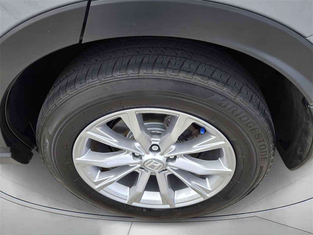 Used 2025 Honda CR-V EX-L image 9