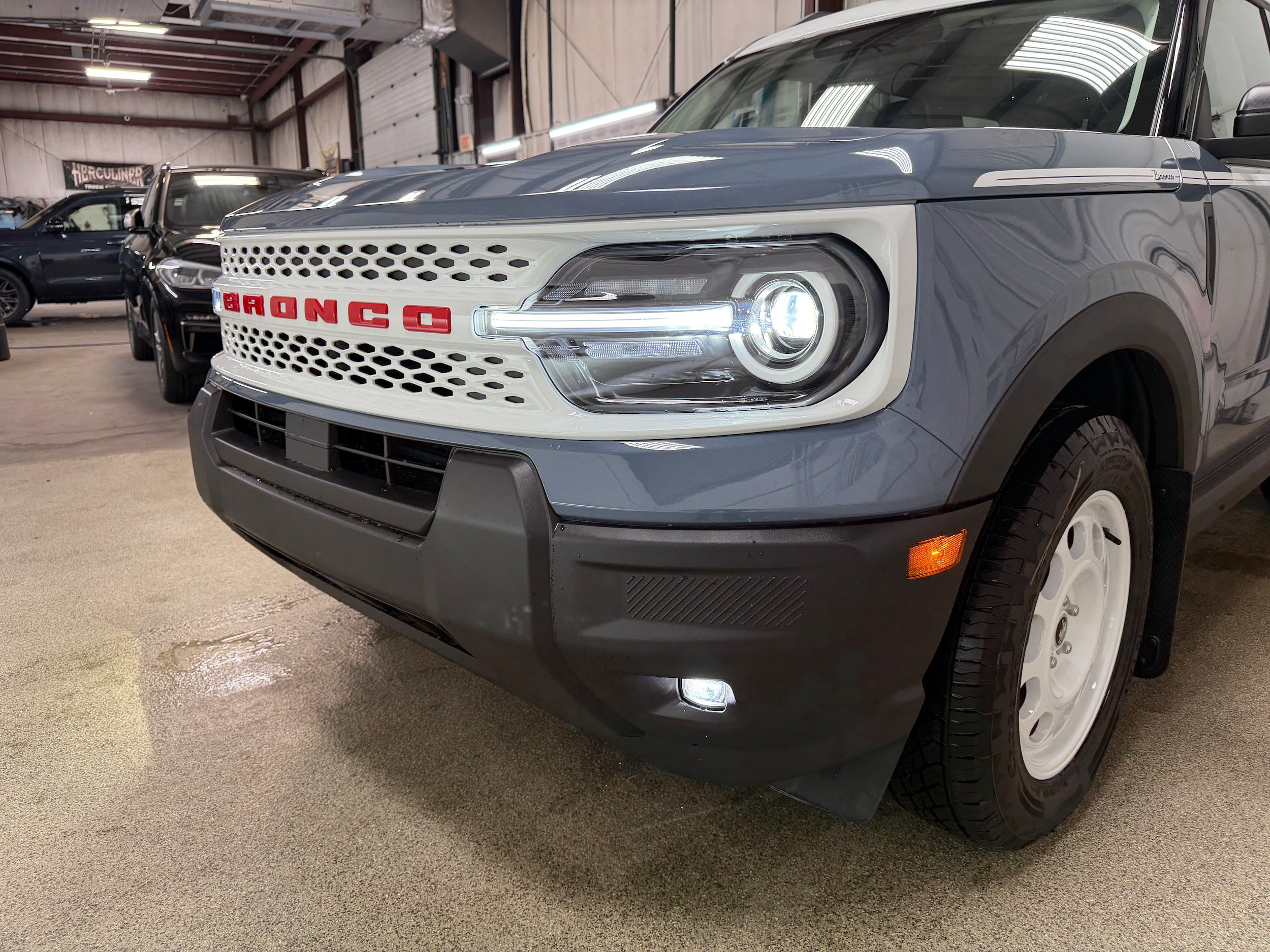 Used 2025 Ford Bronco Sport Heritage w/ Convenience Package AWD/4WD image 23
