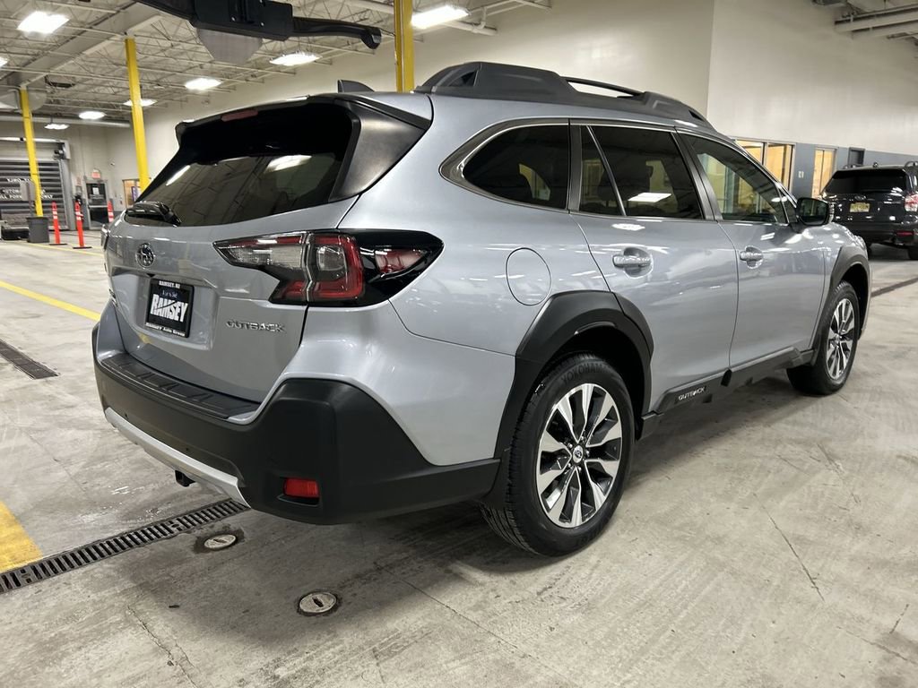 Certified 2023 Subaru Outback Limited image 8