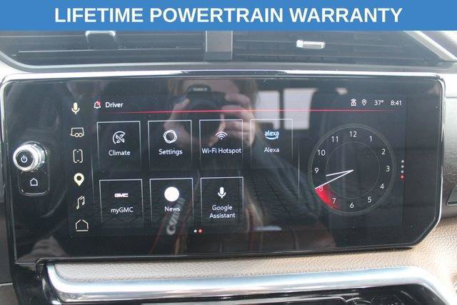 Used 2025 GMC Sierra 3500 Denali w/ Denali Reserve Package AWD/4WD image 27