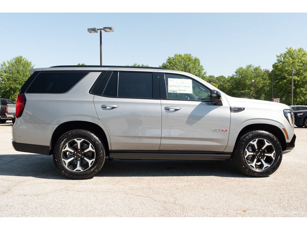 New 2026 GMC Yukon AT4 w/ AT4 Premium Plus Package AWD/4WD image 9