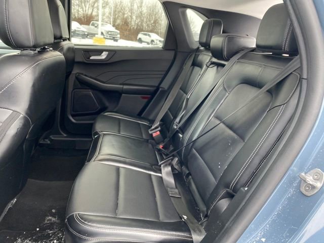 Used 2023 Ford Escape Platinum AWD/4WD image 18