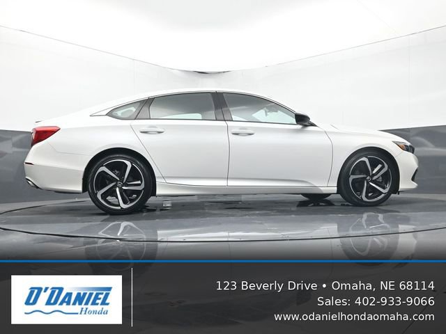 Used 2022 Honda Accord Sport image 13