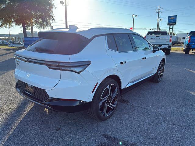 New 2026 Chevrolet Equinox EV LT w/ Convenience Package II image 7