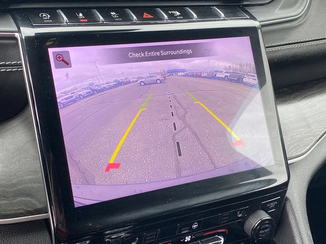 Used 2023 Jeep Grand Cherokee Limited AWD/4WD image 12