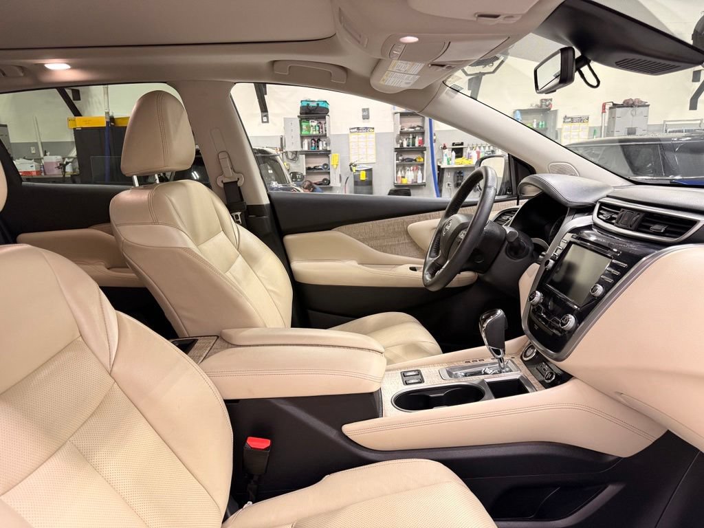 Used 2024 Nissan Murano SL AWD/4WD image 29