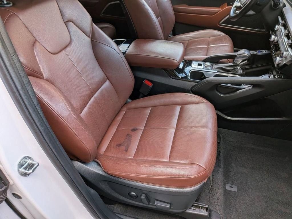 Certified 2023 Kia Telluride EX w/ EX Captain's Chair Package image 32