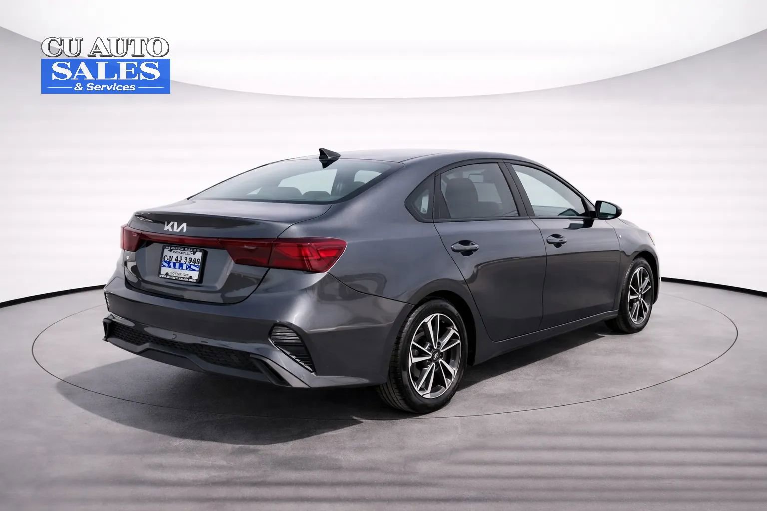 Used 2023 Kia Forte LXS FWD image 5