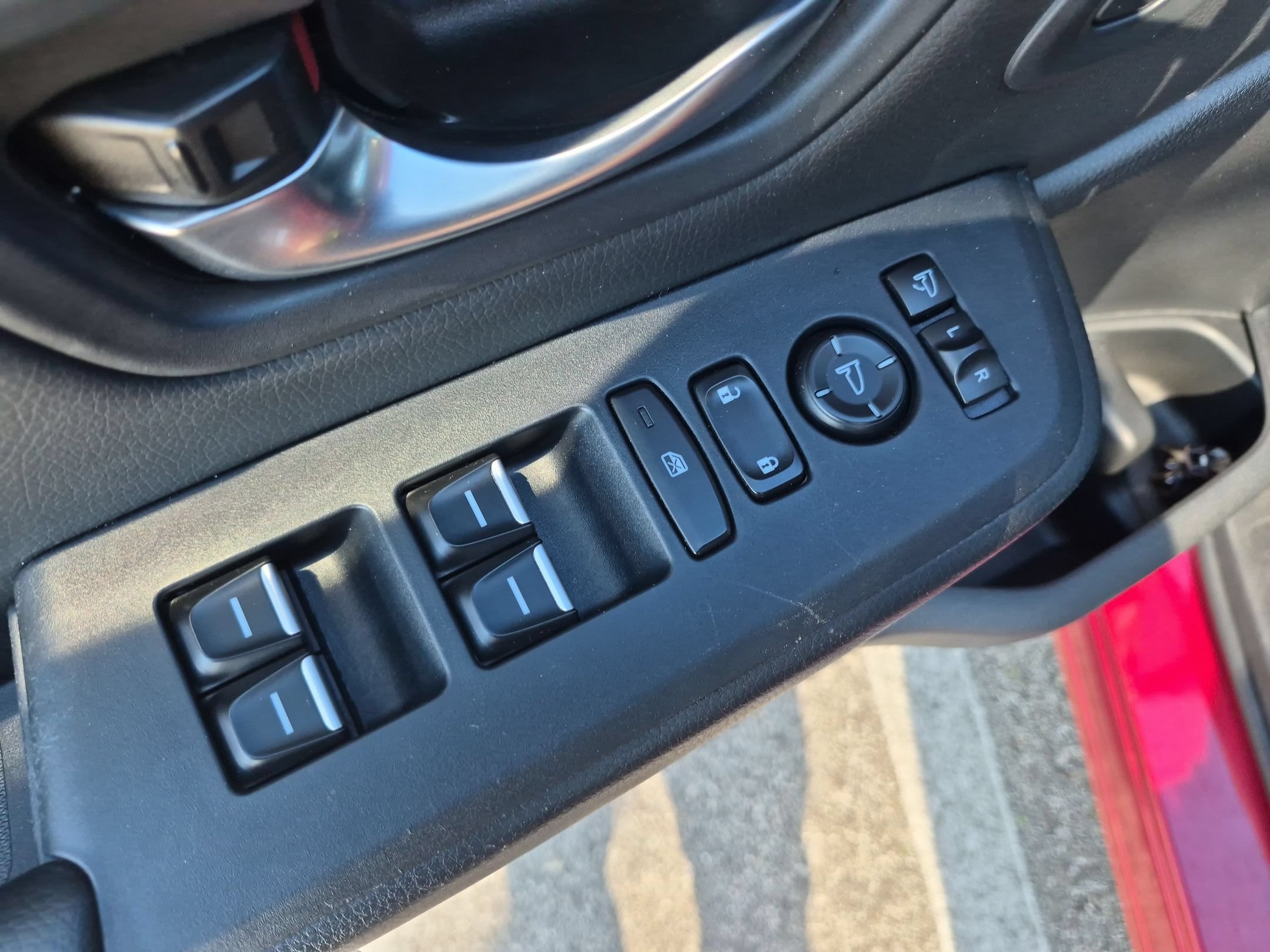 Certified 2025 Honda Pilot Elite image 11
