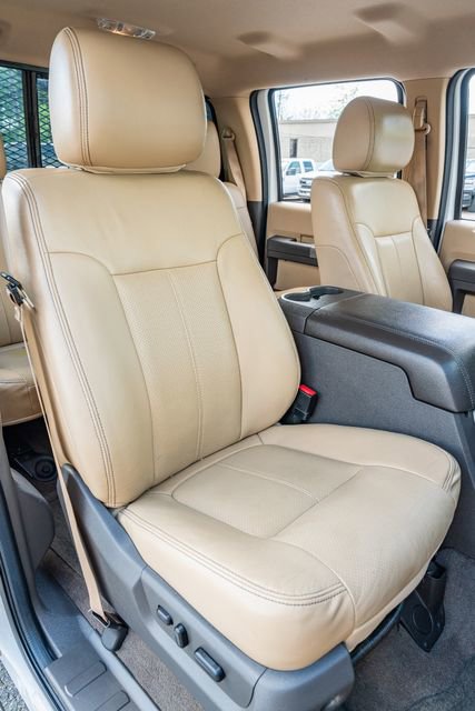 Used 2012 Ford F250 Lariat w/ Lariat Interior Pkg image 43